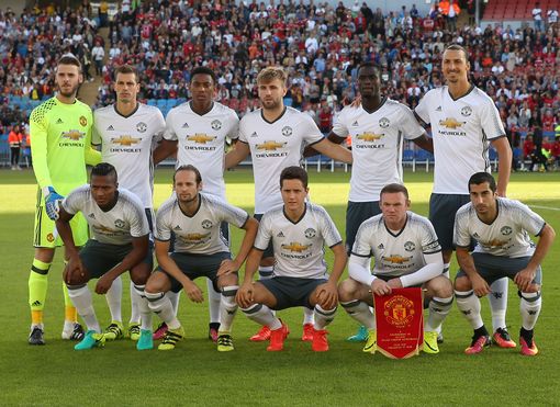 临一个巨大 临一个巨大