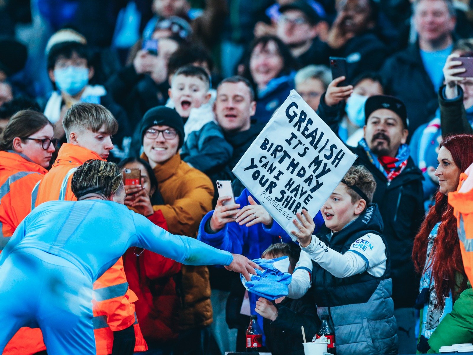 每场比赛的 每场比赛的